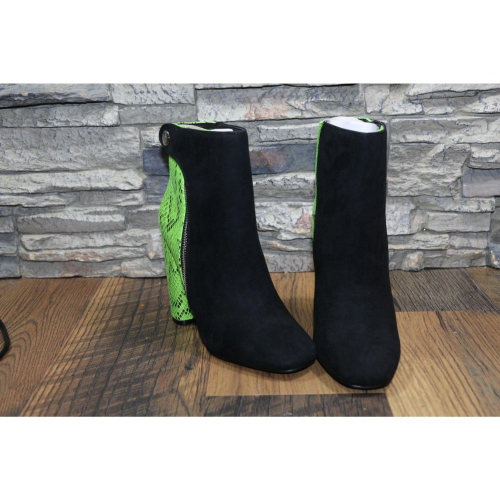 Yalah Side Zip Bootie Black/Lime Size 7 - Picture 2 of 9